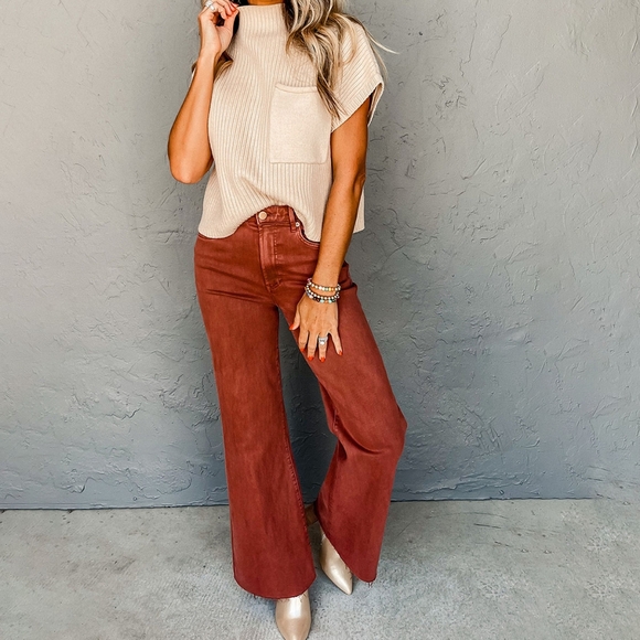 🚨L04 Ribbed Mock Neck Sweater Top in Cream - Picture 3 of 5